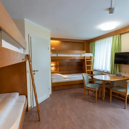 Hotel Haus Chiemgau - Kolping-familienhotel *