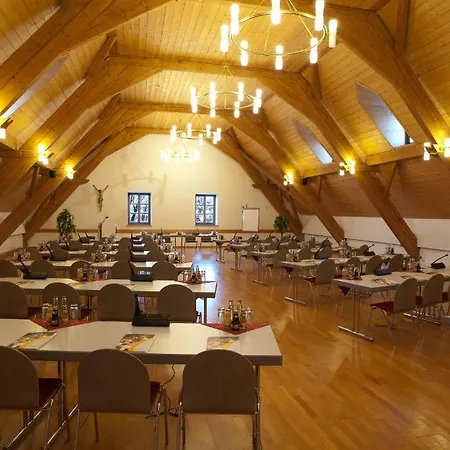 Haus Chiemgau - Kolping-familienhotel *