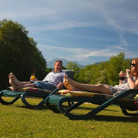 Hotel Haus Chiemgau - Kolping-familienhotel *